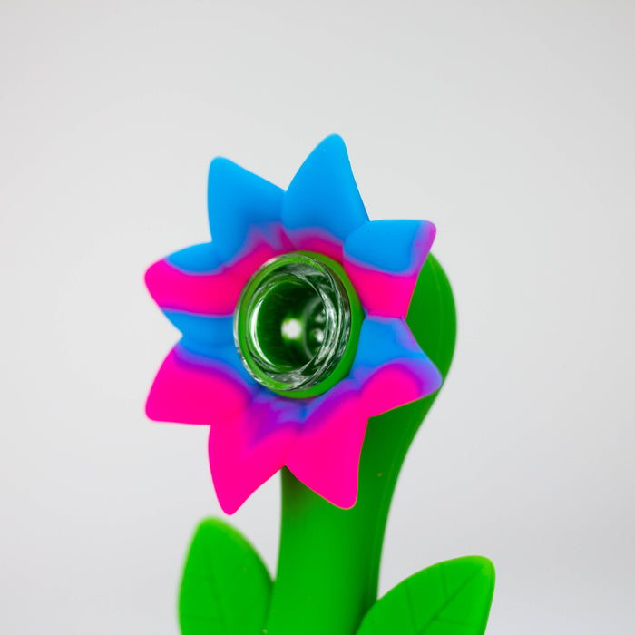 Weneed | 4.5" Flower Silicone Hand pipe