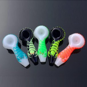 Scorpion Glow In The Dark Glass Smoking Spoon Hand Pipe Glass Pipe NIBO Distribution
