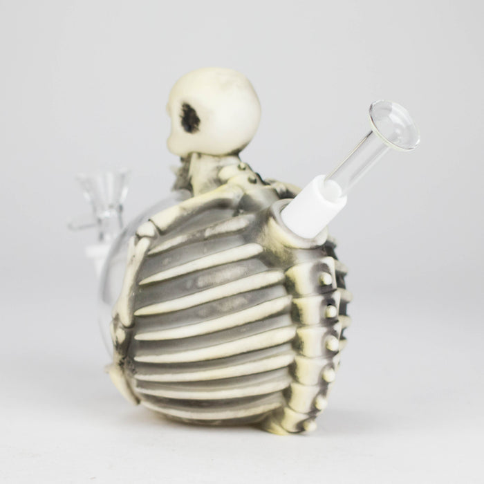 5.8" Resin Skull man Water pipe Resin · Silicone · Plastic Bong JJ Distribution