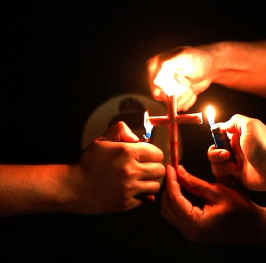 Bong Baba | Red Rose Cross Display of 10 Pre-rolled Cone (Display Pack) Bong Baba