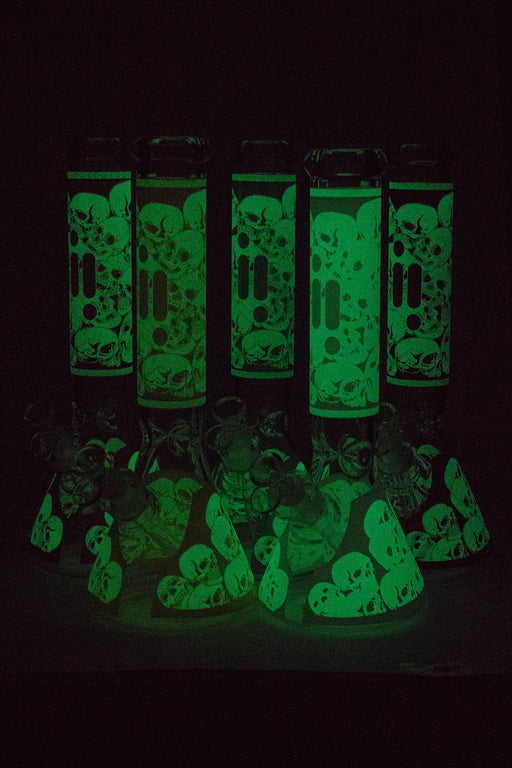 14" Infyniti Skull Glow in the dark 7 mm glass bong Beaker Bong ONE
