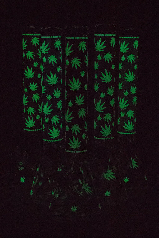 18" Leaf Patterned Glow in the dark 7 mm glass bong Beaker Bong ONE
